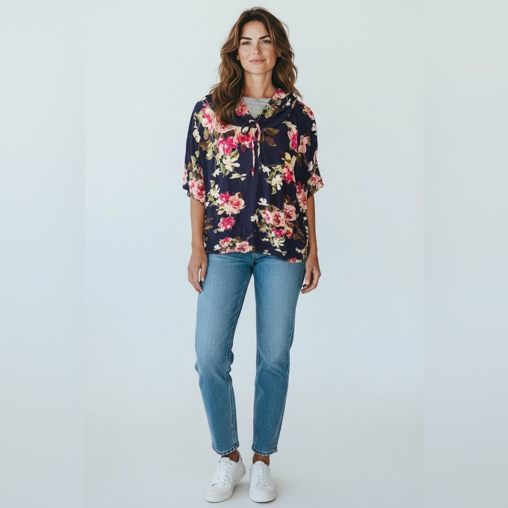 1 clique Floral Navy hoodie